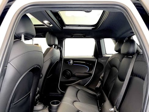 Certified 2023 MINI Cooper S w/ Signature Upholstery Package FWD image 20
