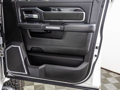 Used 2019 RAM 2500 Laramie AWD/4WD image 51