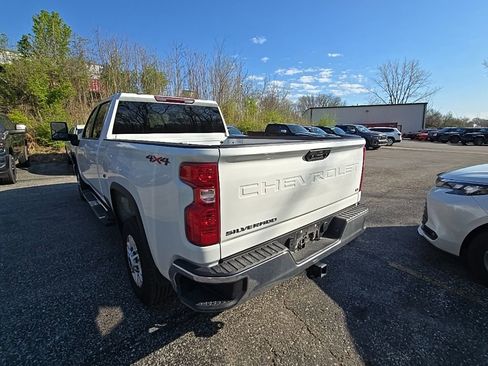 Used 2025 Chevrolet Silverado 2500 LT w/ Convenience Package image 5