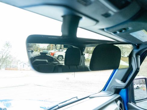 Used 2022 Jeep Wrangler Unlimited Sport image 23