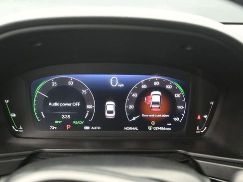 Used 2024 Honda Accord Sport image 11