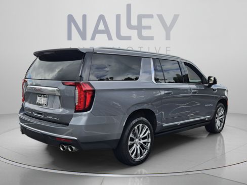 Used 2022 GMC Yukon XL Denali AWD/4WD image 5