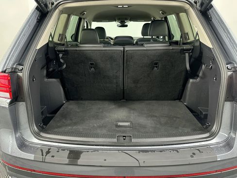 Used 2025 Volkswagen Atlas SE AWD/4WD image 31