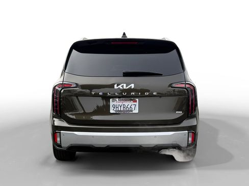 Certified 2024 Kia Telluride SX Prestige image 4