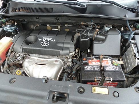 Used 2010 Toyota RAV4 4WD image 32