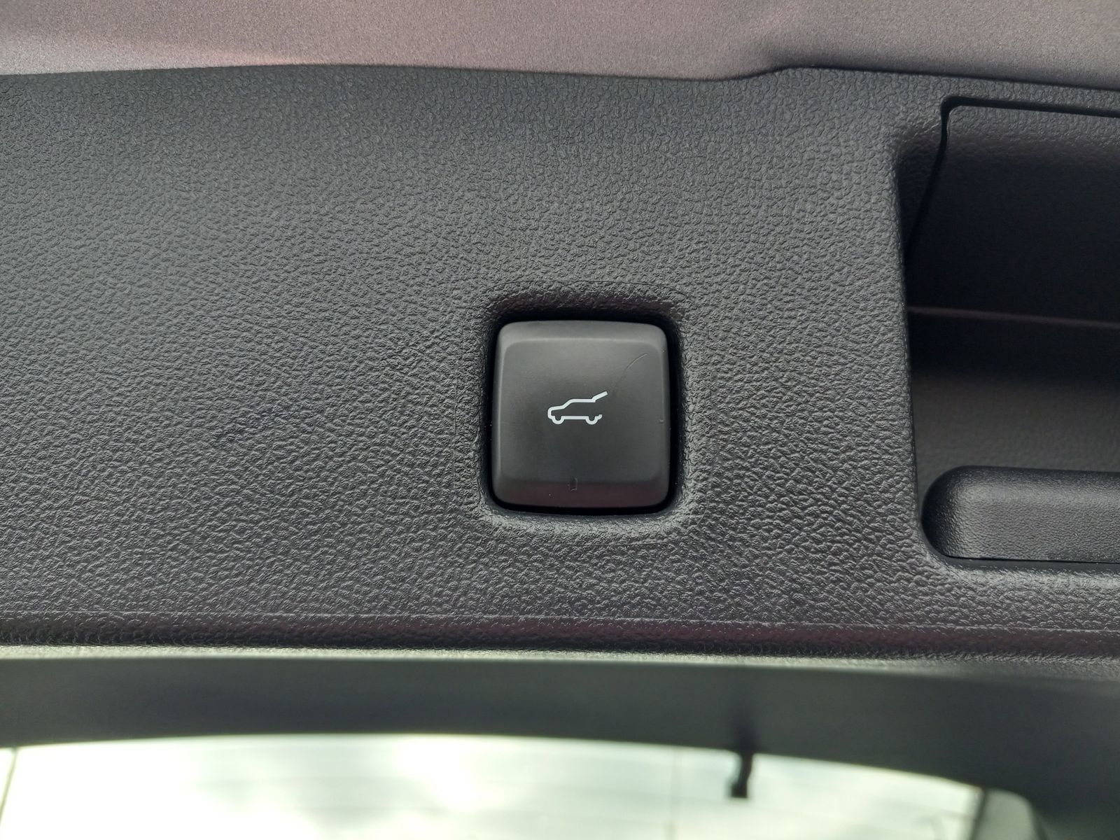 Used 2024 Ford Escape Active w/ Tech Pack #1 AWD/4WD image 13