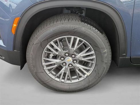 New 2026 Chevrolet Traverse LT image 10