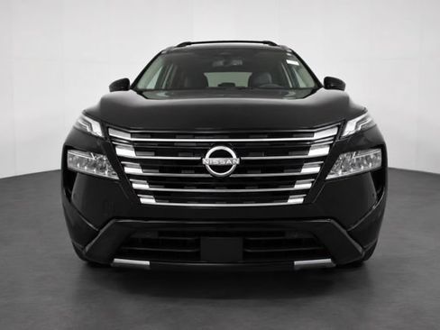 Certified 2026 Nissan Rogue Platinum w/ Platinum Premium Package AWD/4WD image 2