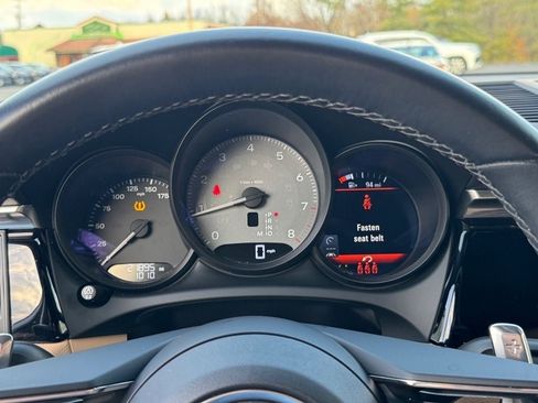 Used 2024 Porsche Macan S image 20