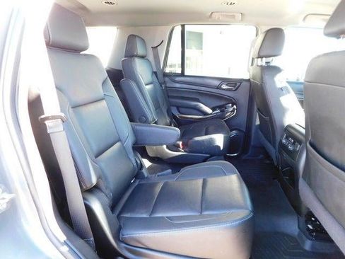 Used 2020 Chevrolet Tahoe LT w/ Luxury Package image 35