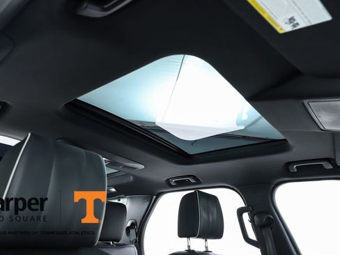 Used 2017 Land Rover Discovery HSE Luxury image 78