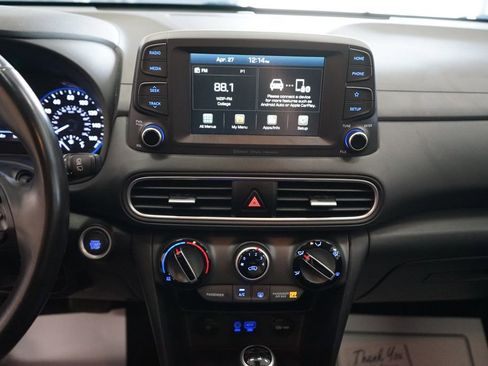 Used 2020 Hyundai Kona SEL w/ Cargo Package FWD image 7
