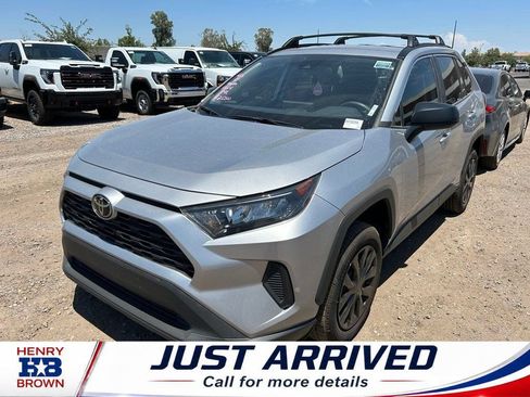 Used 2021 Toyota RAV4 LE w/ Carpet Mat Package (TMS) FWD image 1