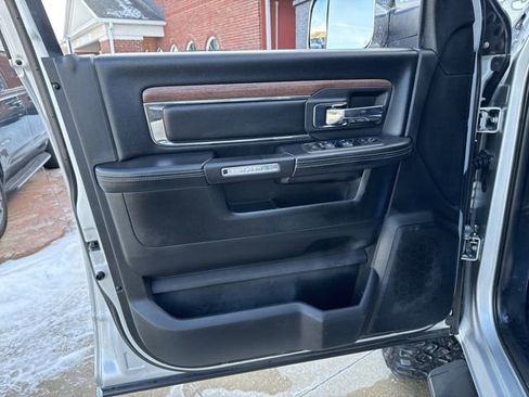 Used 2018 RAM 3500 Laramie image 23