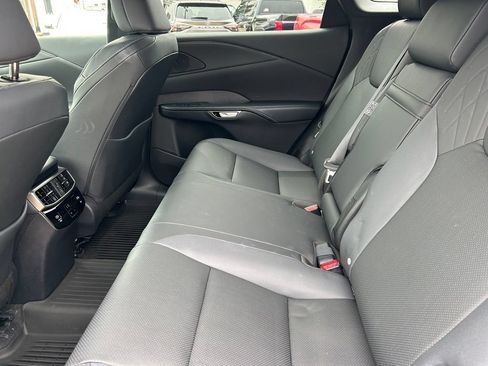 Used 2025 Lexus RX 350 Premium w/ Convenience Package FWD image 15