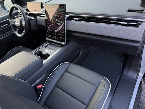 New 2026 GMC Sierra EV Elevation AWD/4WD image 17