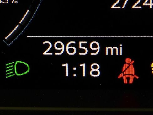 Used 2023 Audi Q4 e-tron Premium Plus w/ Premium Plus image 32