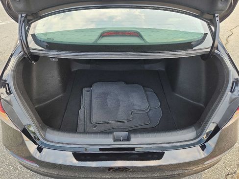 Used 2025 Honda Civic LX image 27