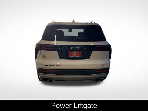 Used 2025 Chevrolet Traverse Z71 w/ Driver Confidence Package image 19