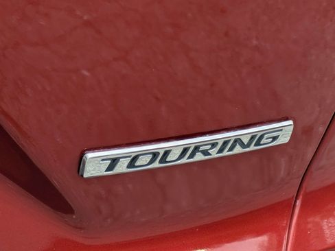 Used 2018 Honda CR-V Touring image 17