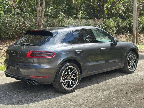 Used 2018 Porsche Macan Sport Edition image 6