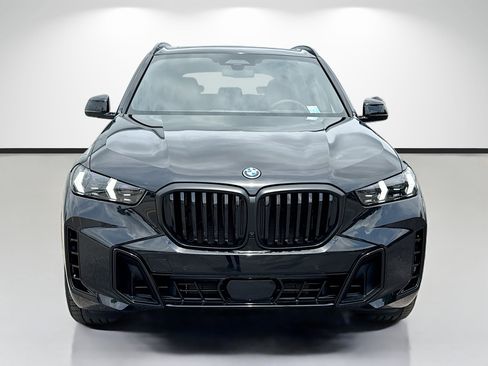 New 2026 BMW X5 xDrive50e w/ Executive Package AWD/4WD image 8