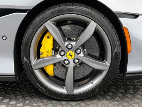 Certified 2022 Ferrari Portofino M image 52