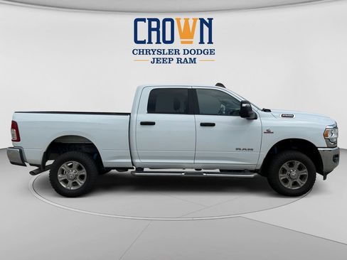 Used 2024 RAM 2500 Big Horn w/ Off Road Package AWD/4WD image 2