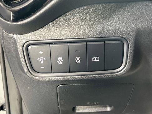 Used 2023 Kia Soul GT-Line image 10