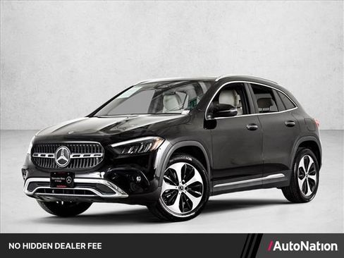 Certified 2025 Mercedes-Benz GLA 250 4MATIC image 1