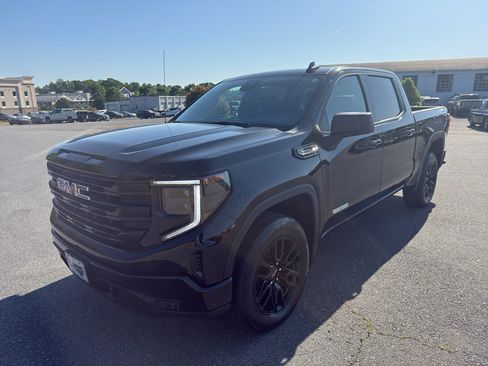 New 2026 GMC Sierra 1500 Elevation AWD/4WD image 2