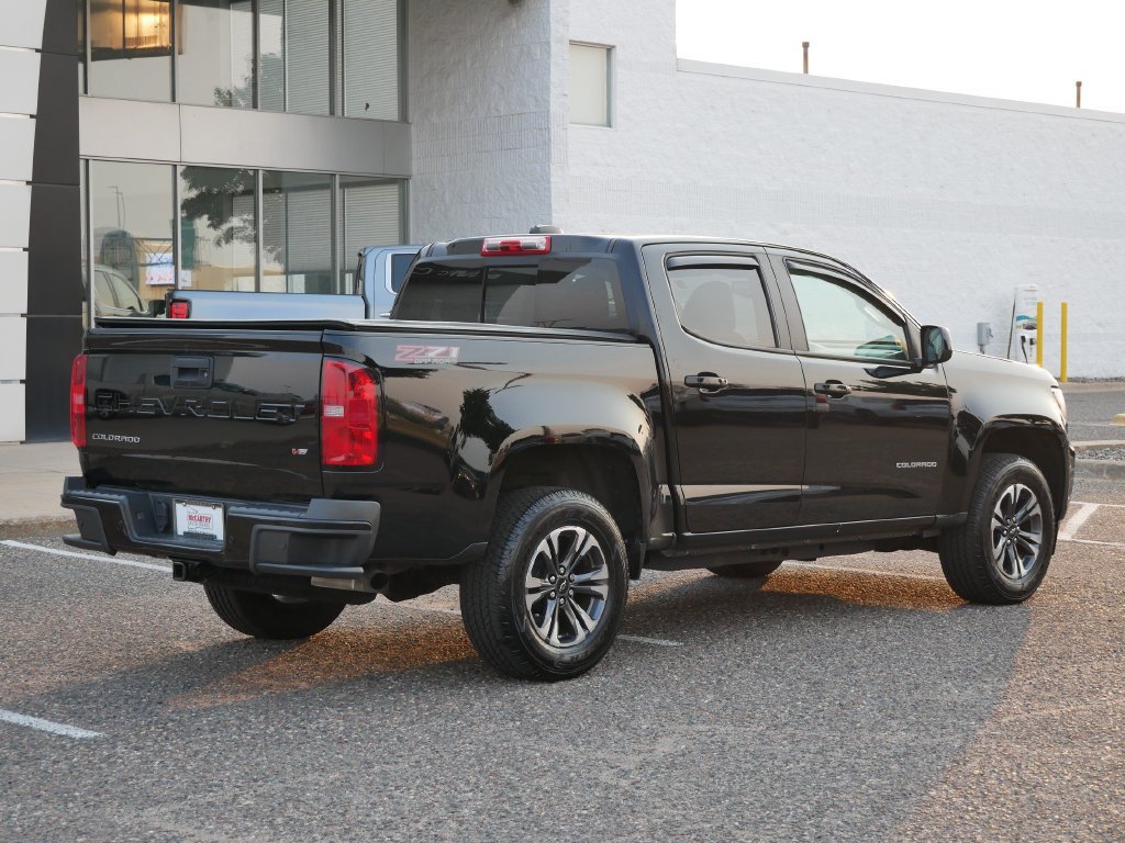 Used 2021 Chevrolet Colorado Z71 w/ Safety Package AWD/4WD image 3