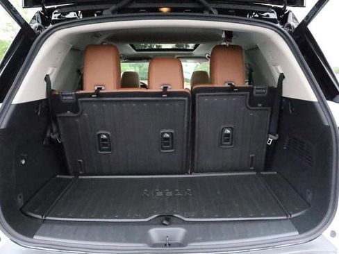 New 2026 Nissan Pathfinder Platinum AWD/4WD image 7