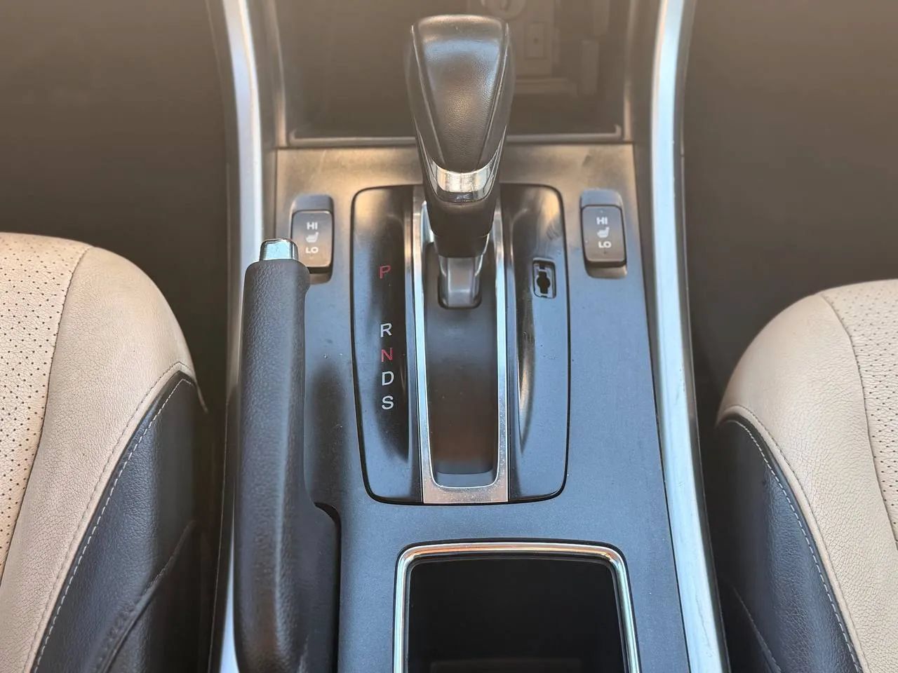 Used 2014 Honda Accord EX-L image 40