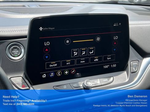 Used 2025 Chevrolet Blazer LT FWD image 32