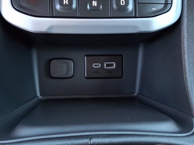 Used 2023 GMC Acadia SLE w/ Driver Convenience Package AWD/4WD image 27