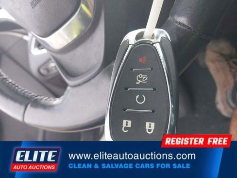 Used 2017 Chevrolet Malibu Hybrid w/ Leather Package FWD image 21