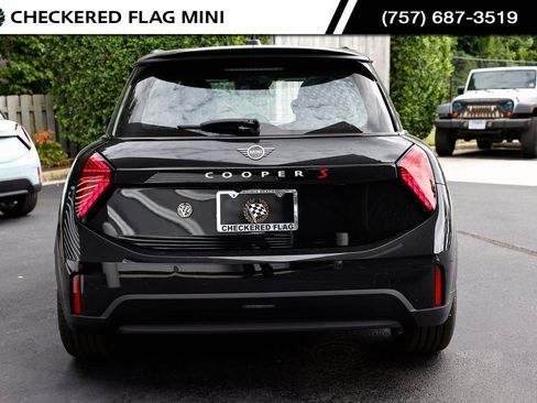 Used 2025 MINI Cooper S FWD image 11