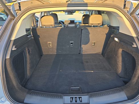 Used 2023 Lincoln Corsair Reserve w/ Jet Appearance Package image 14