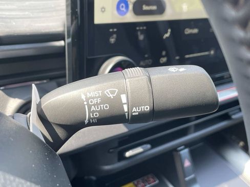New 2026 Toyota C-HR AWD/4WD image 34