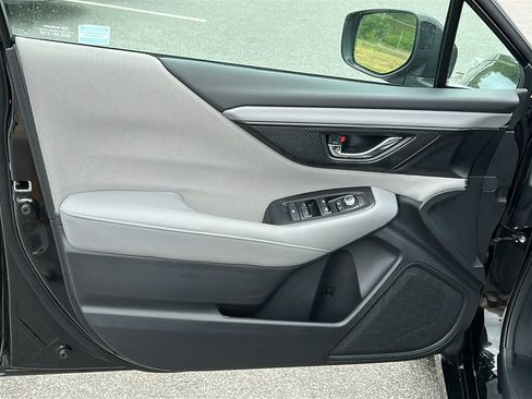 Certified 2025 Subaru Legacy Premium AWD/4WD image 9