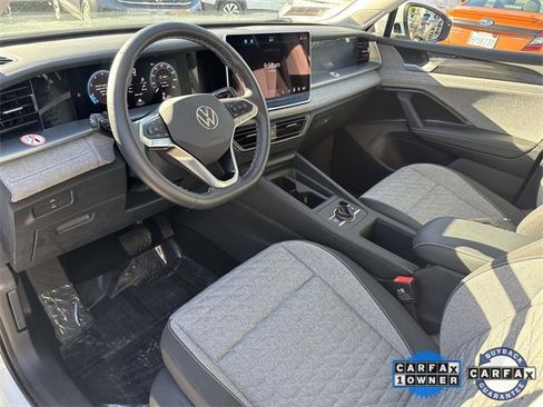 Certified 2025 Volkswagen Tiguan S image 12