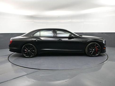 New 2026 Bentley Flying Spur Plug-In Hybrid AWD/4WD image 9