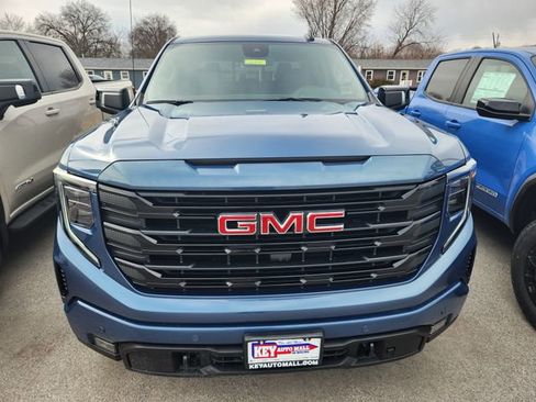 New 2026 GMC Sierra 1500 Elevation w/ Elevation Premium Package image 2