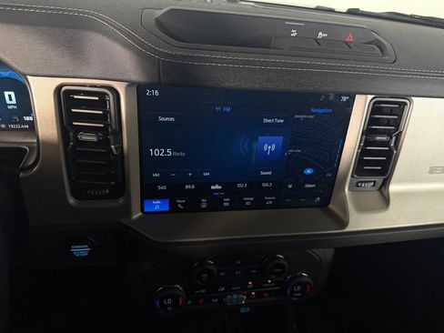 Used 2025 Ford Bronco Outer Banks AWD/4WD image 22