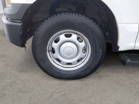 Used 2016 Ford F150 XL w/ Equipment Group 101A Mid AWD/4WD image 14