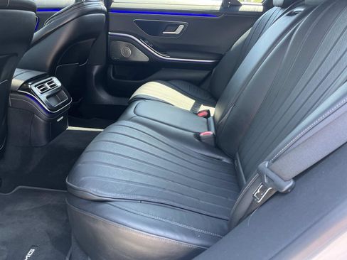 Used 2023 Mercedes-Benz S 500 4MATIC w/ AMG Line image 16
