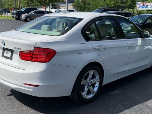 Used 2014 BMW 320i xDrive Sedan AWD/4WD image 8
