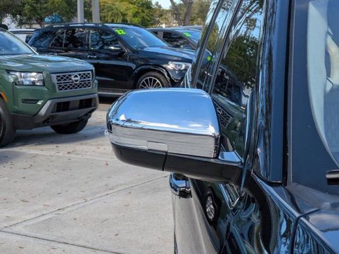 Used 2019 Lincoln Navigator Black Label image 10