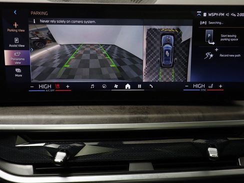 Certified 2024 BMW X7 xDrive40i w/ M Sport Package image 10